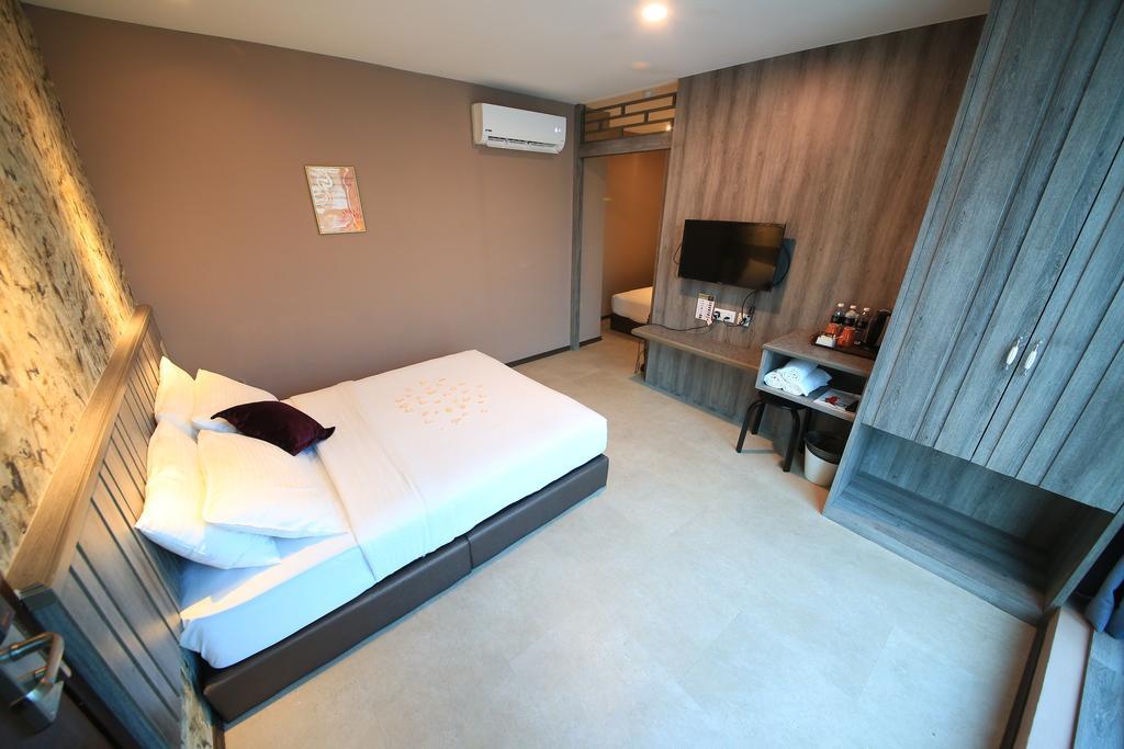 Apple Hotel Penang George Town Exterior photo