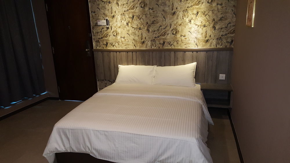Apple Hotel Penang George Town Exterior photo